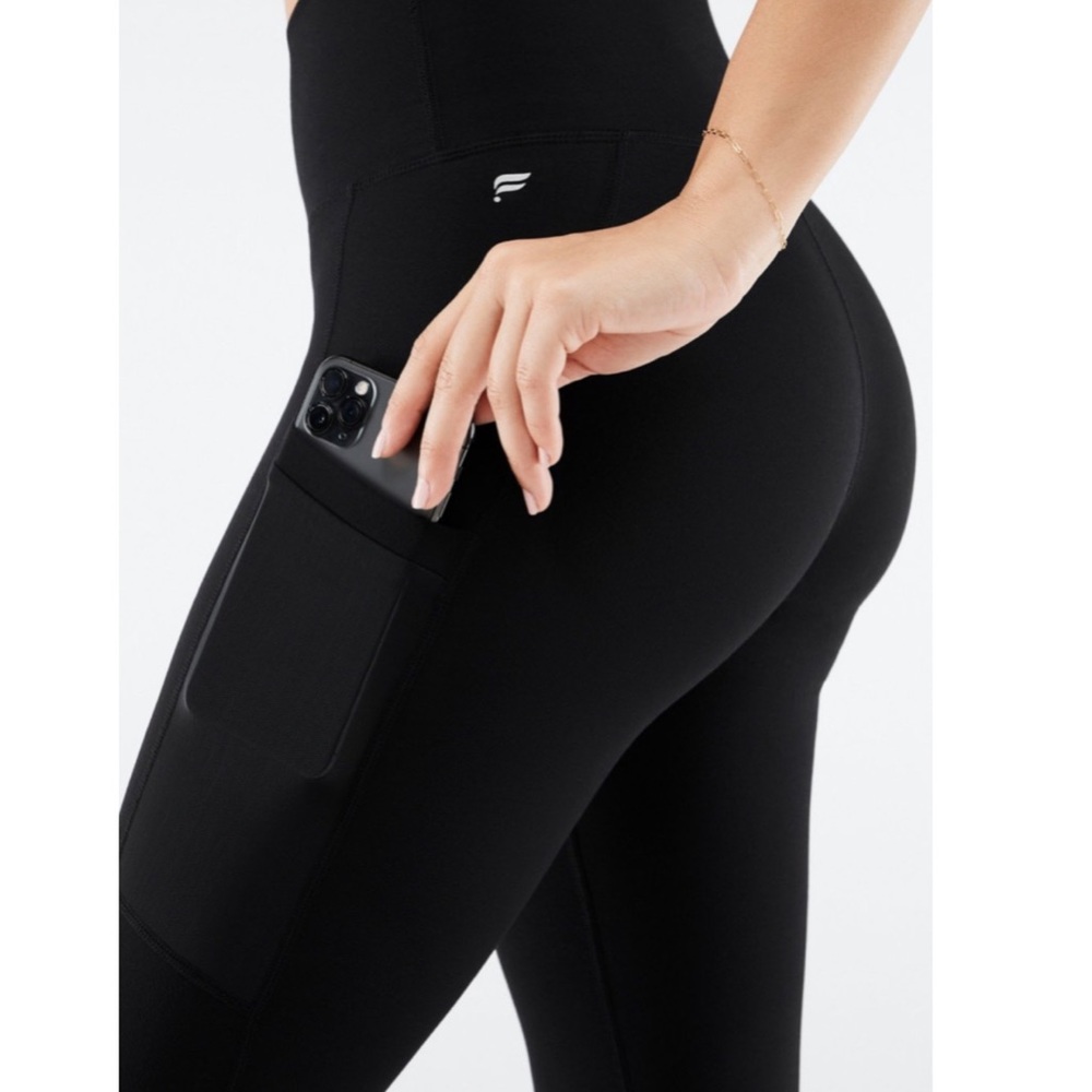 Fabletics Mila high waisted leggings